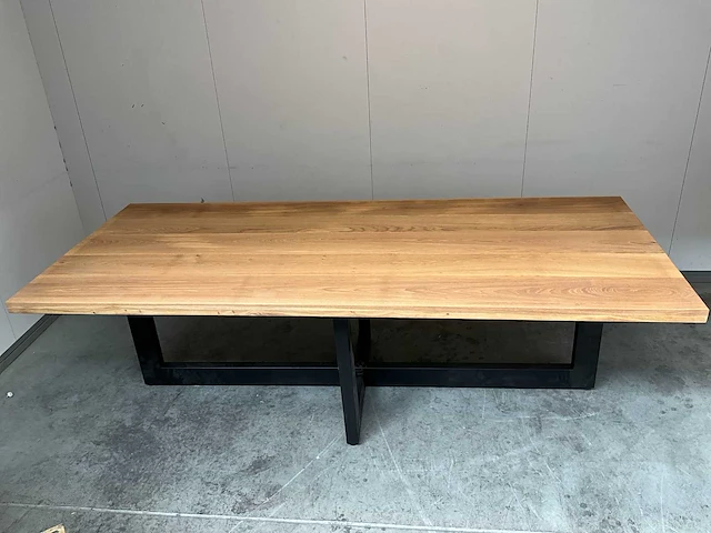 Richmond eetkamertafel 240 cm - afbeelding 2 van  7