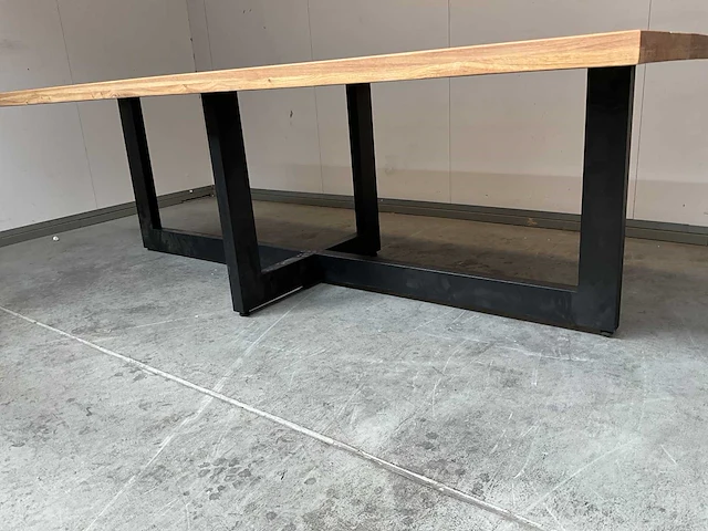 Richmond eetkamertafel 240 cm - afbeelding 3 van  7