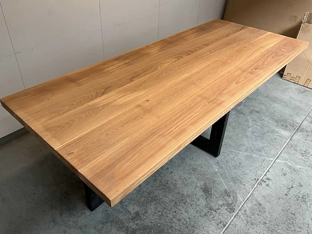 Richmond eetkamertafel 240 cm - afbeelding 6 van  7