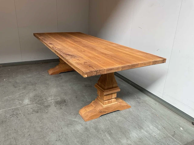 Richmond normandy eetkamertafel 240 cm - afbeelding 3 van  9