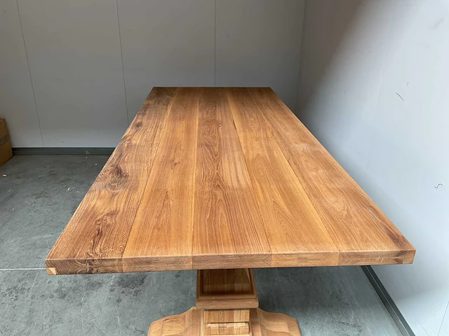 Richmond normandy eetkamertafel 240 cm - afbeelding 9 van  9