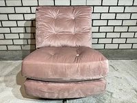 Richmond swinger pink velvet fauteuil - afbeelding 5 van  5