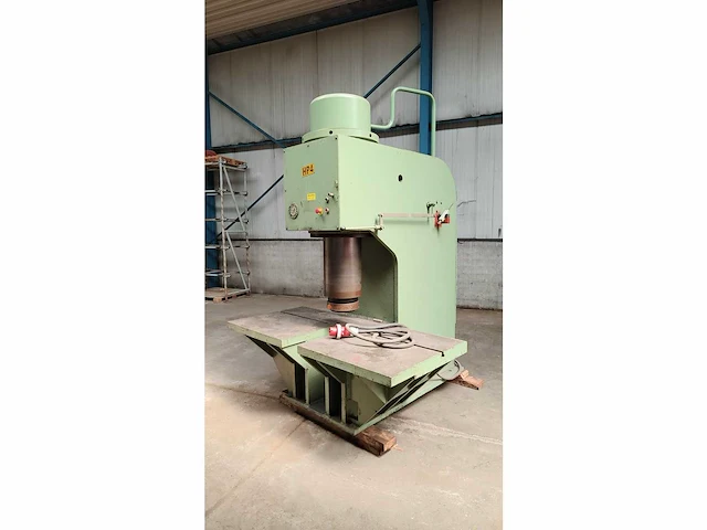 Richtmachine 300 ton - afbeelding 3 van  7