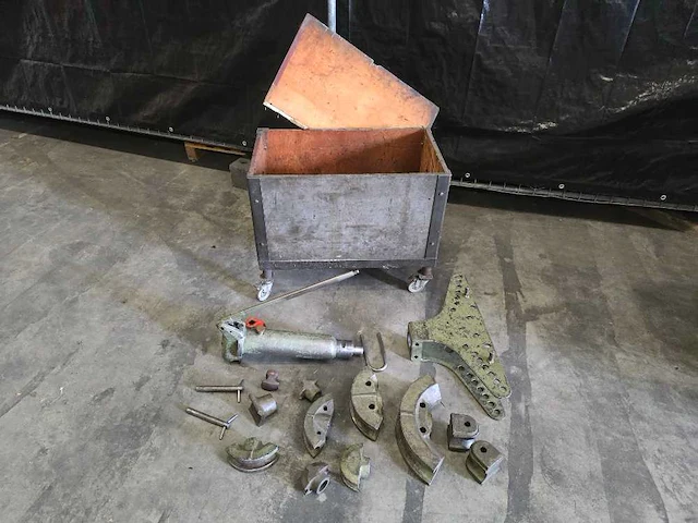 Ridgid - 2h - buigmachine - afbeelding 1 van  6