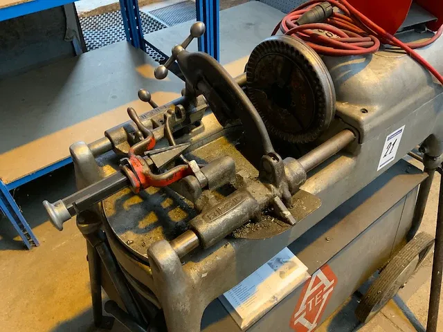 Ridgid “535” draadsnijmachine - afbeelding 4 van  5
