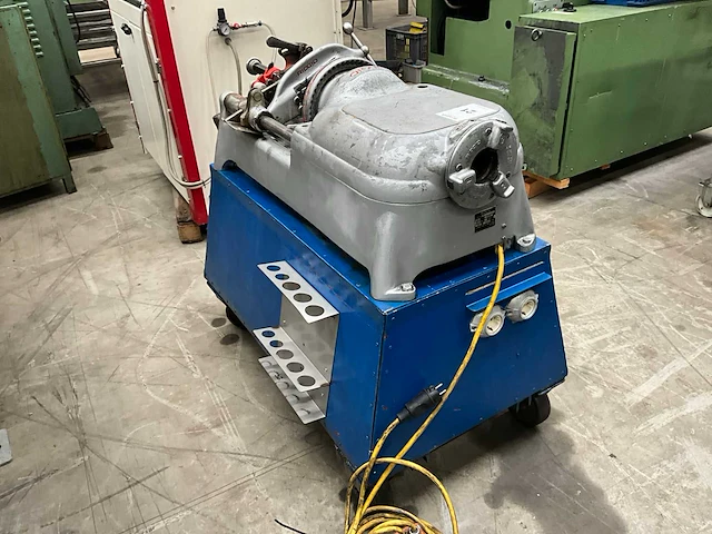 Ridgid 535 draadsnijmachine - afbeelding 6 van  12