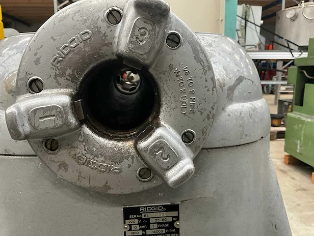 Ridgid 535 draadsnijmachine - afbeelding 10 van  12