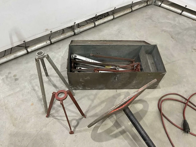 Ridgid 535 draadsnijmachine - afbeelding 3 van  14