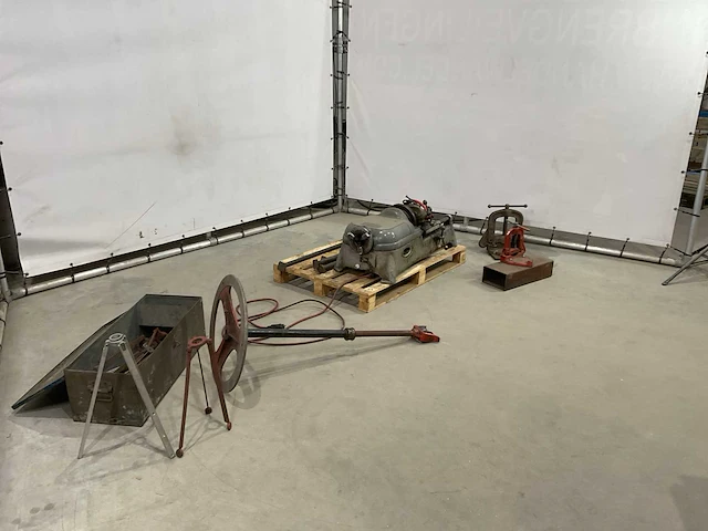 Ridgid 535 draadsnijmachine - afbeelding 7 van  14