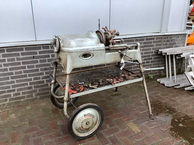 Ridgid 535 draadsnijmachine - afbeelding 2 van  6