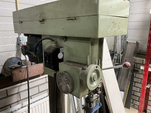 Riemaangedreven kolomboormachine - afbeelding 7 van  9