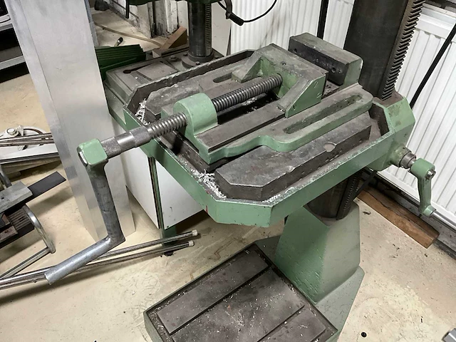 Riemaangedreven kolomboormachine - afbeelding 8 van  9
