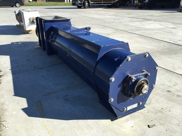 Riemaangedreven mixer/feeder - afbeelding 2 van  6