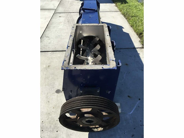 Riemaangedreven mixer/feeder - afbeelding 4 van  6