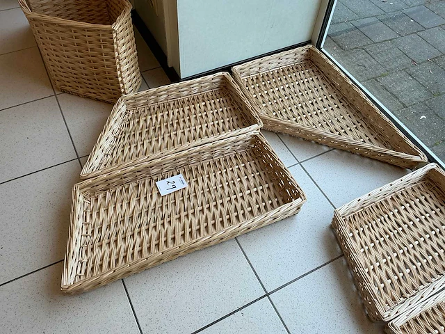 Rieten manden diverse modellen (17x) - afbeelding 4 van  5