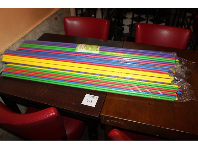 Rietjes xl circa 150 stuks lengte 100 cm. - afbeelding 1 van  2