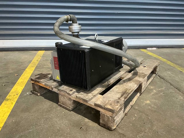 Rietschle - vacuümpomp - afbeelding 1 van  8