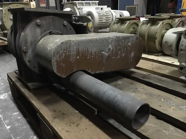 Rietschle roterende sluis met motor - afbeelding 2 van  6