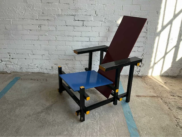 Rietveld stoel - afbeelding 1 van  8