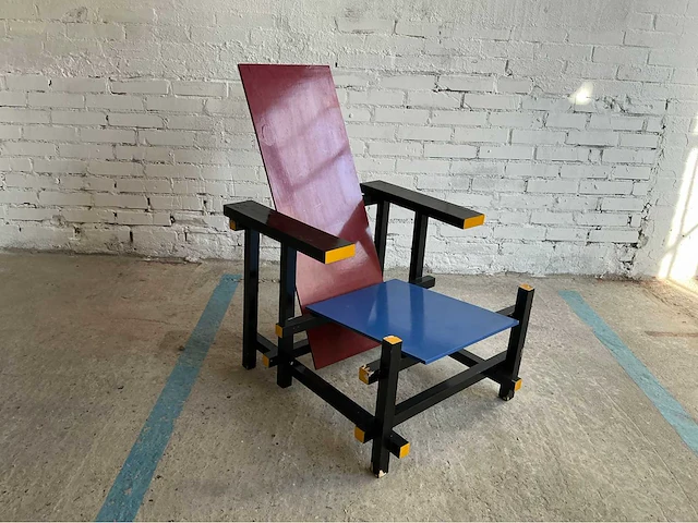 Rietveld stoel - afbeelding 2 van  8