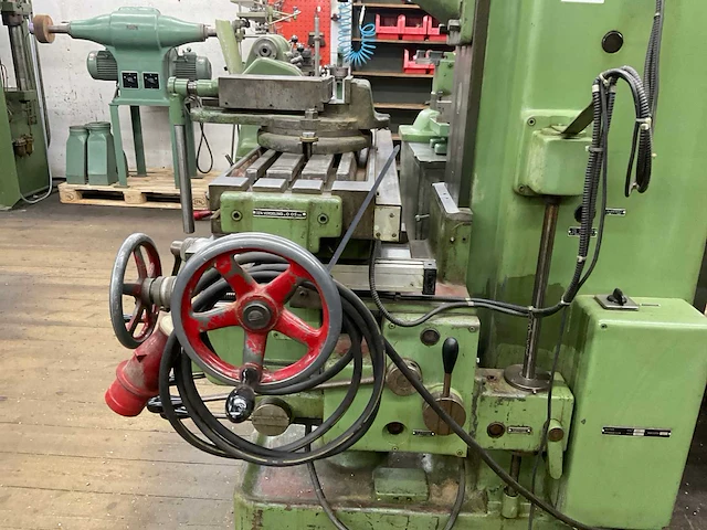 Rigiva freesmachine - afbeelding 3 van  12