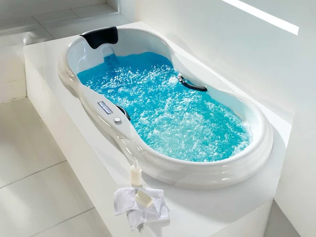 Riho daphne whirlpool thermae - afbeelding 1 van  6