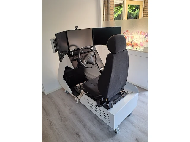 Rijbewijs b simulator , green dino , drivemaster - afbeelding 18 van  25