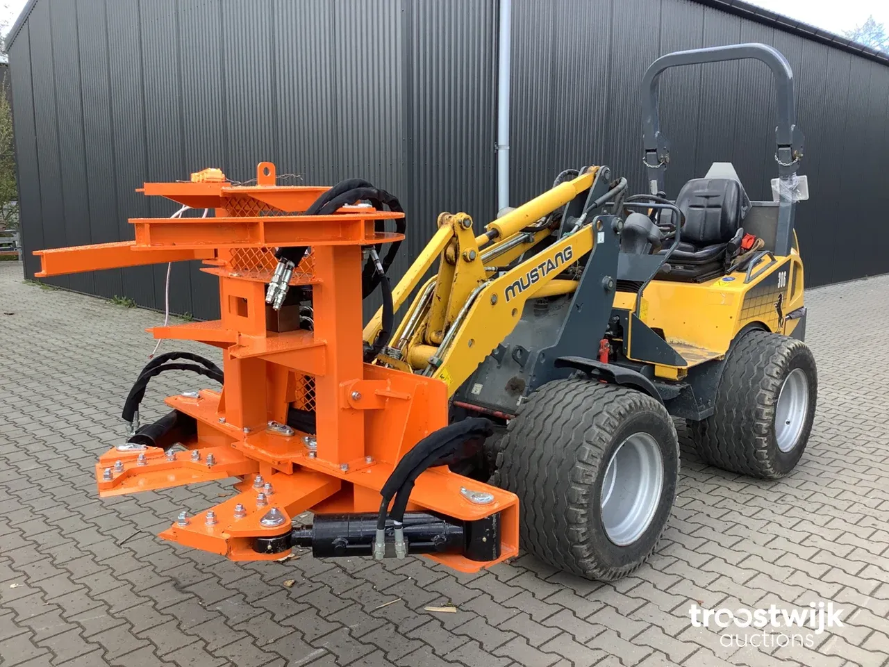 Rijdend materieel, generatoren, mobiele (woon)units en werkmaterieel