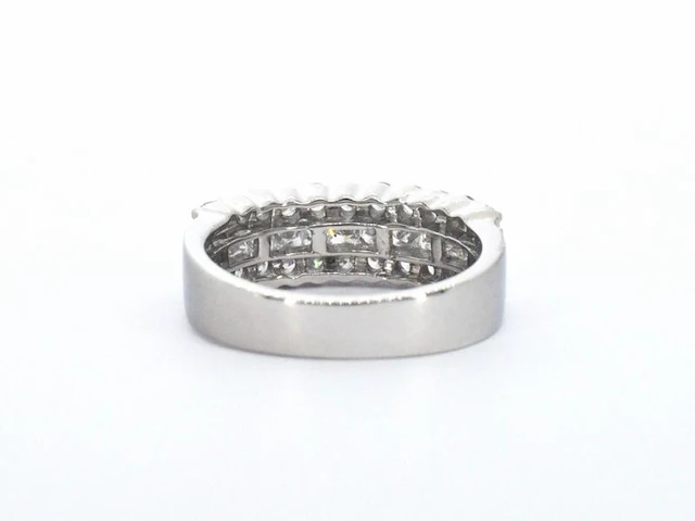 Rijring met prinses en briljant geslepen diamanten van hoge kwaliteit - afbeelding 7 van  8