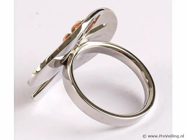 Ring met diamantje - afbeelding 8 van  10
