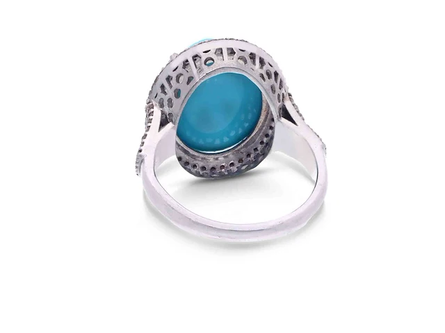 Ring met een grote ovale turquoise en natuurlijke diamanten - afbeelding 4 van  6