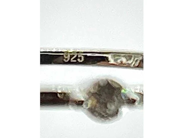 Ring ovaal briljant - afbeelding 6 van  6