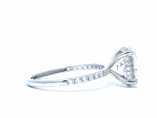 Ring platina met diamant 3,02 crt. f-vs1 en 0,38 crt omliggende diamanten - afbeelding 7 van  8