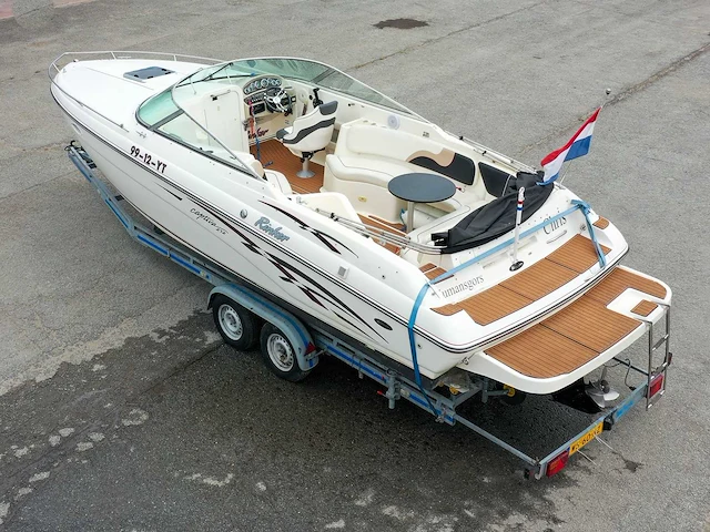 Rinker - captiva 272 milenium editie - speedboot - afbeelding 9 van  77