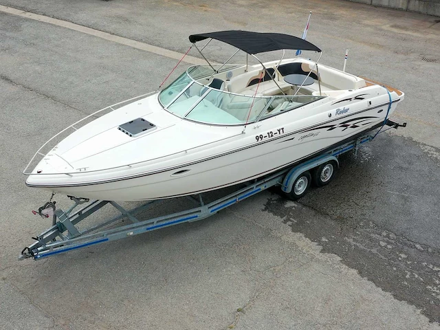 Rinker - captiva 272 milenium editie - speedboot - afbeelding 1 van  77