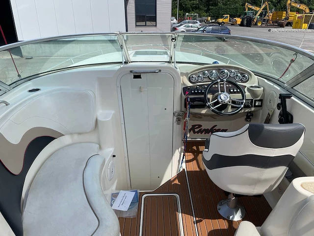 Rinker - captiva 272 milenium editie - speedboot - afbeelding 17 van  77