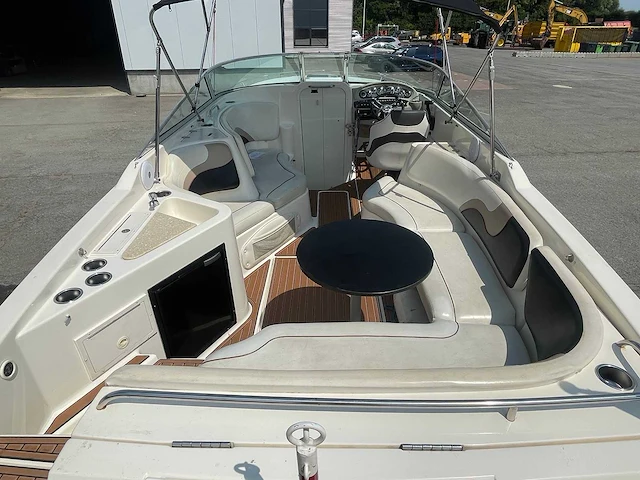 Rinker - captiva 272 milenium editie - speedboot - afbeelding 46 van  77