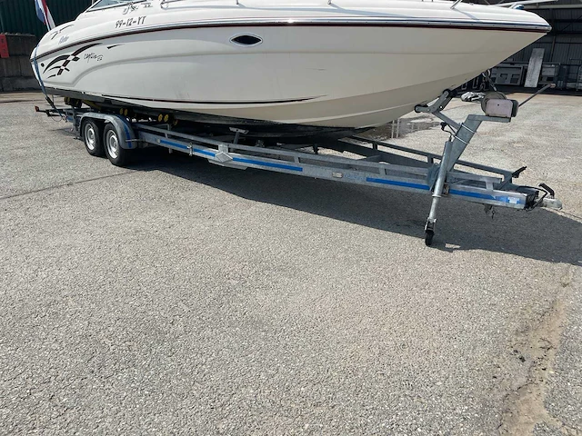 Rinker - captiva 272 milenium editie - speedboot - afbeelding 48 van  77