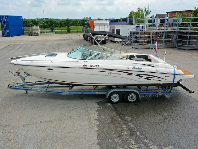 Rinker - captiva 272 milenium editie - speedboot - afbeelding 45 van  77