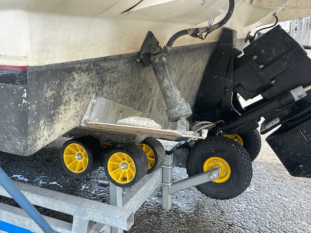 Rinker - captiva 272 milenium editie - speedboot - afbeelding 68 van  77