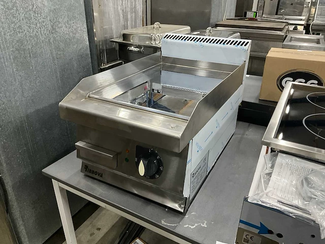 Rinnova gf4070ec spiegel bakplaat - afbeelding 1 van  8