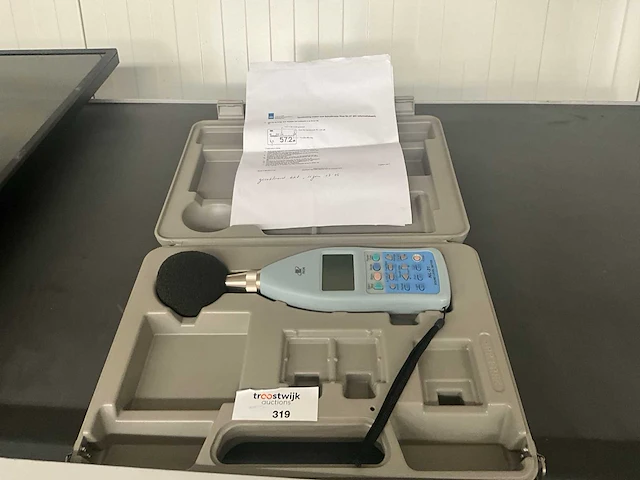Rion nl-21 geluidmeter - afbeelding 1 van  6
