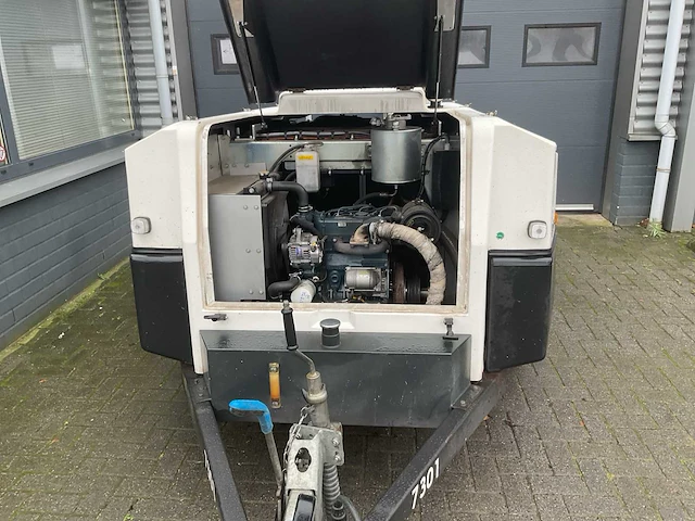 Rioned multijet multijet rioolreinigingsmachine - afbeelding 11 van  17