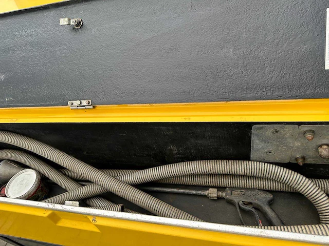 Rioned multijet rioolreinigingsmachine ex-gemeente - afbeelding 20 van  20
