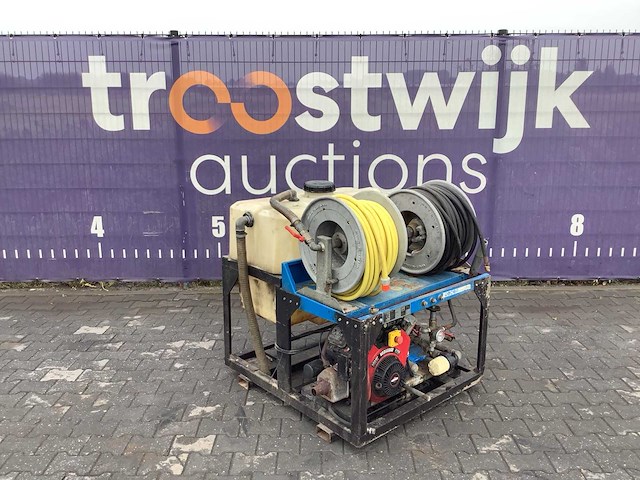 Rioned rioolreinigingsmachine - afbeelding 5 van  12