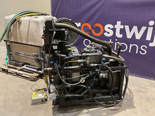 Rioned sj2500 rioolreinigingsmachine inbouw - afbeelding 6 van  13