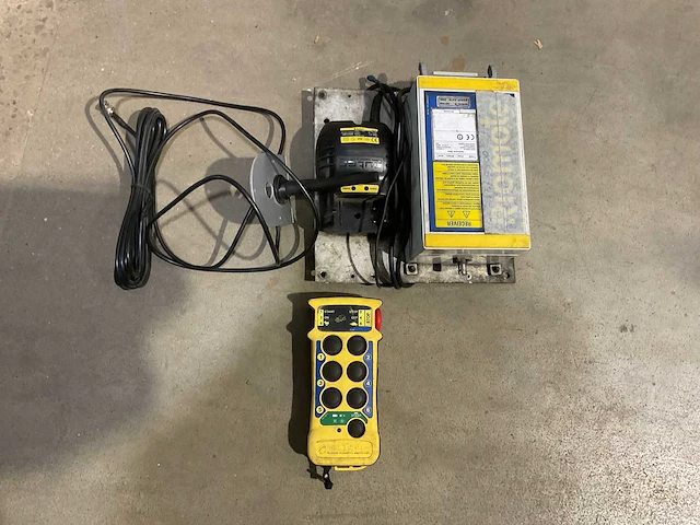 Rioned sj2500 rioolreinigingsmachine inbouw - afbeelding 11 van  13