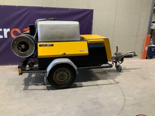 Rioned unijet rioolaanhanger rioolreinigingsmachine ex gemeente - afbeelding 1 van  13