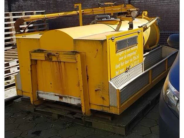 Rioned/mannesmann sls 54v combi kolkenzuiger vacuümunit - afbeelding 3 van  3
