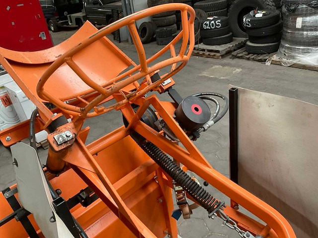 Rioolreiniger voor multicar en andere voertuigen - afbeelding 11 van  13